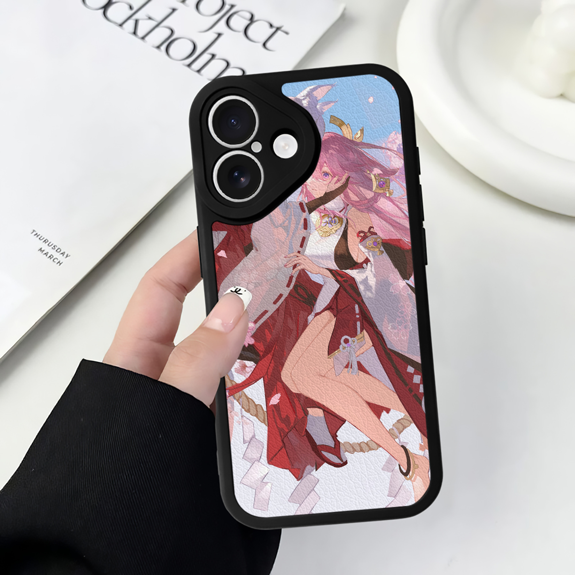 げんし神 genshin 【iPhone 16シリーズ対応】シリコンスマホケース（レザー調） 材質：シリコン